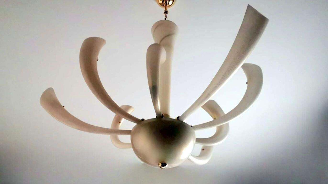 Barovier & Toso Chandelier Mod. "Fireworks" Murano Glass Opaline With Gold photo for sale