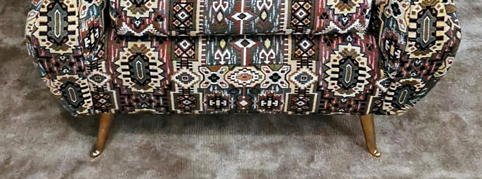 photo vinterior Country Chic Style French Armchair With Patterned Fabric Handmade On Loom