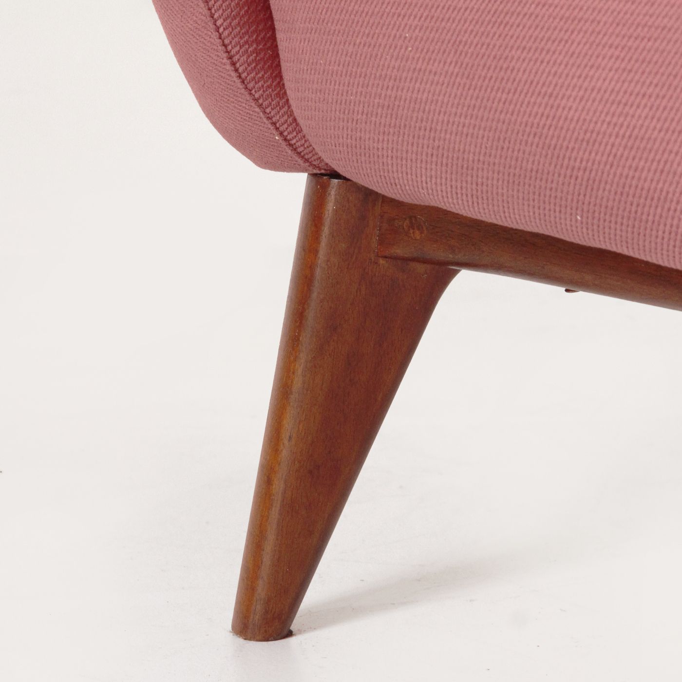 Furniture 60's Three Seater Sofa In Velvet photo