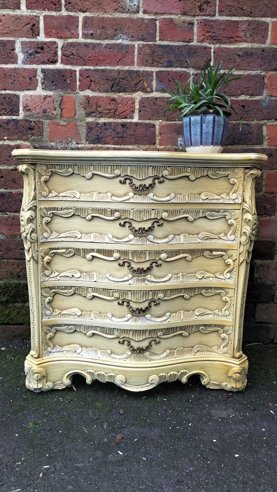 photo furniture Mariano Garcia   2 Identical Spanish Chest Of Drawers