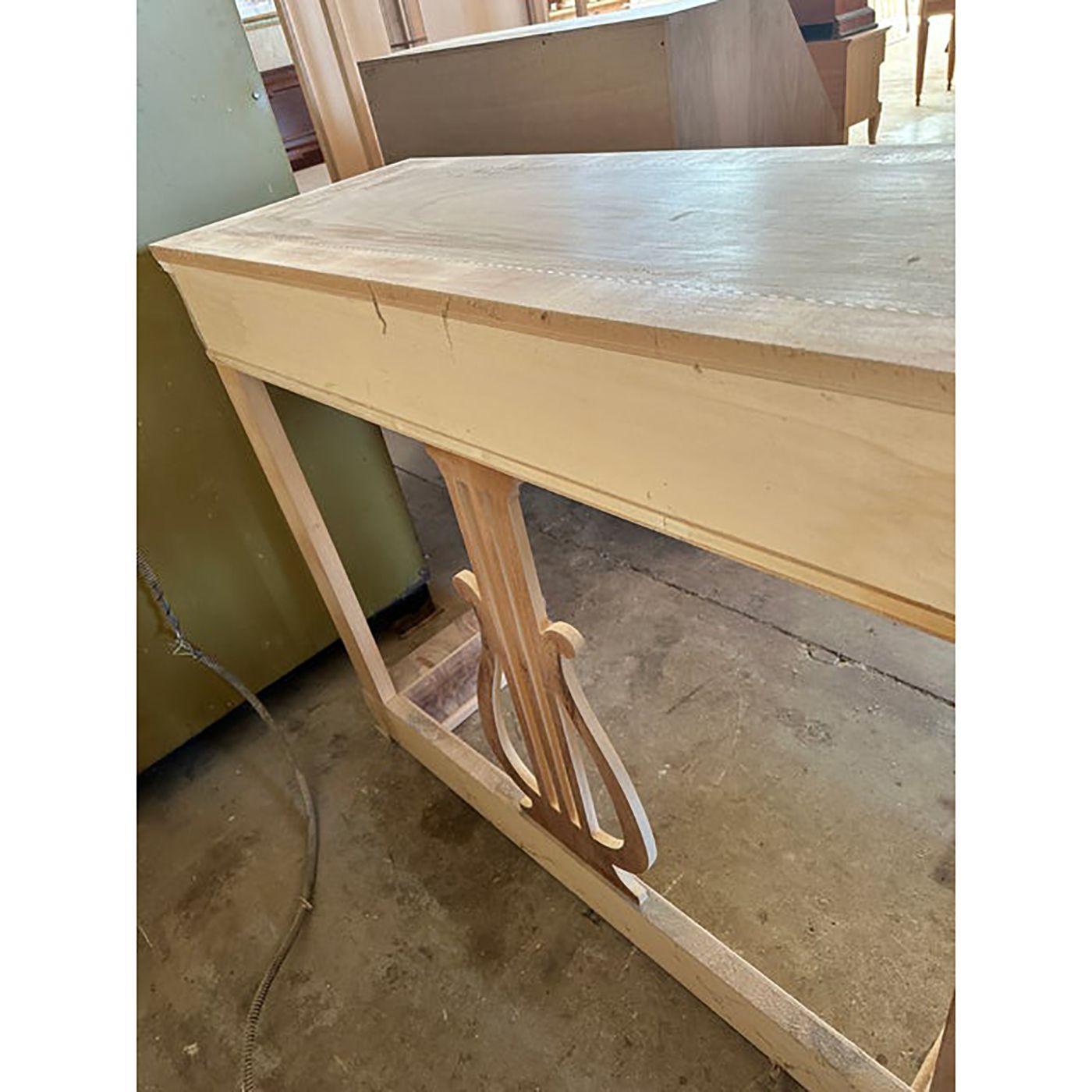 Italian Natural Consolle In Walnut Feather Wood And Maple And Walnut Inlays With Harp photo Furniture