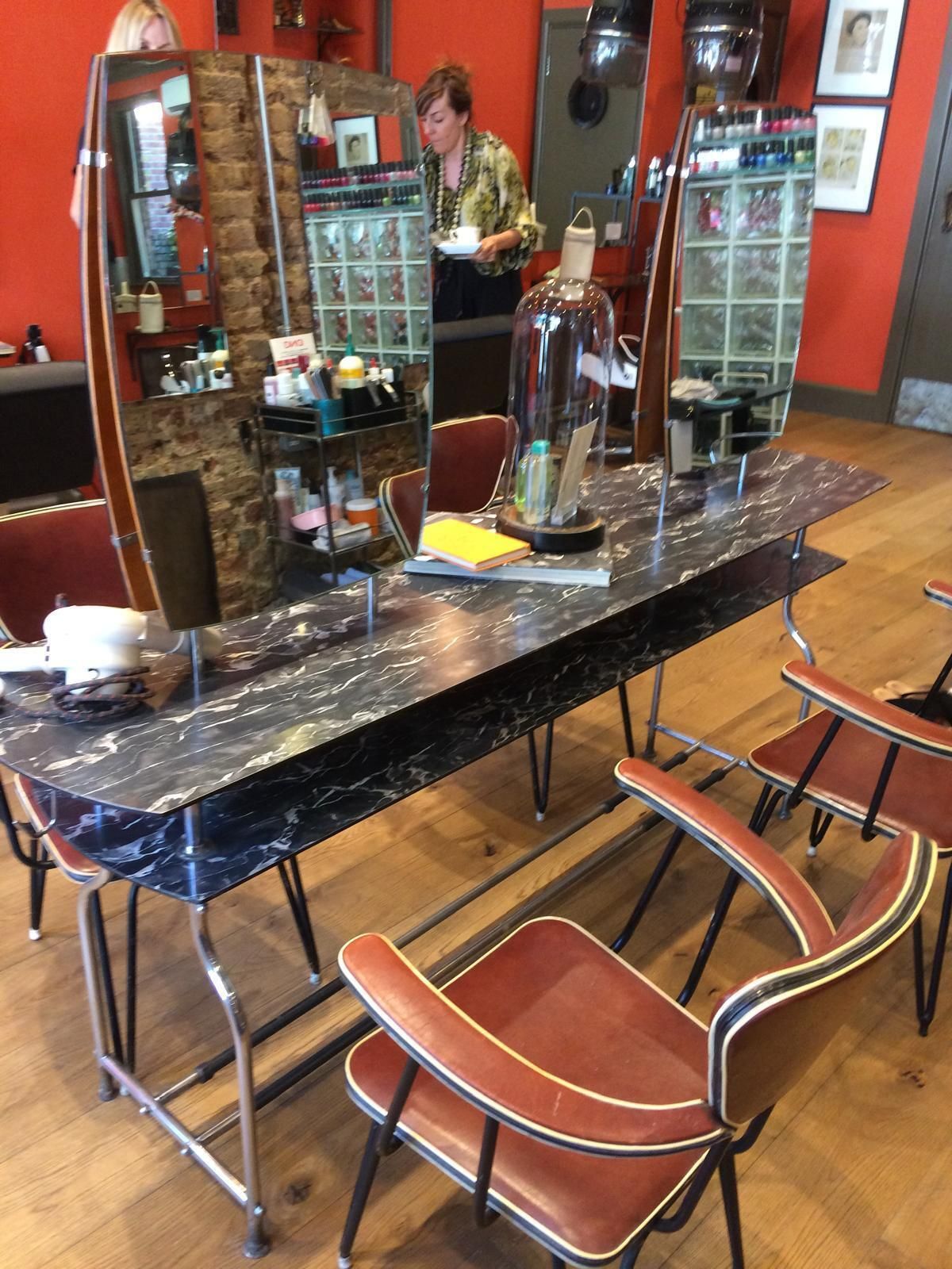 1950’s Hairdressing Station photo Furniture