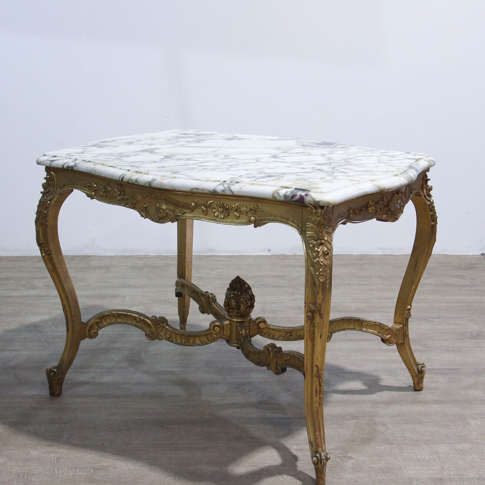 French Carved Gilt Wood Centre Table In Louis XVI Style photo vinterior