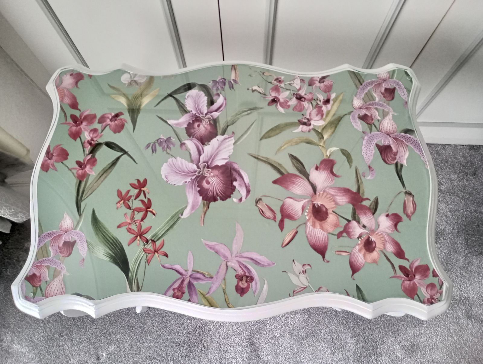 Side Table In Satin White With Jade Green And Water Colour Orchid Paper Glazed Top photo for sale