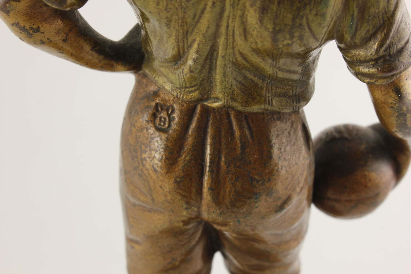 Bergman Bronze Footballer Statue. Soccer Player Football Figure C1890. photo 935.0