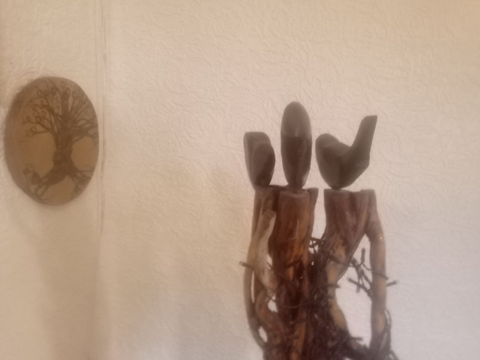 Hand Crafted , Bespoke Ivy Wood Light Sculpture With Hand Carved Birds photo 50.0