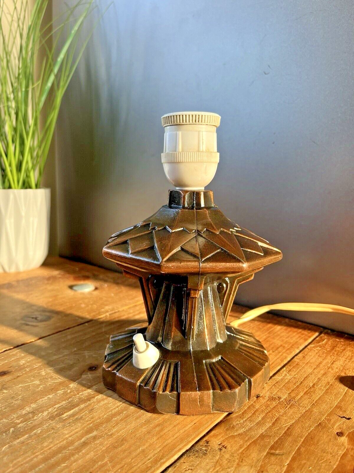 Superb 20s French Art Deco Geometric Copper Tone Metal Lamp Base Interior Design photo furniture