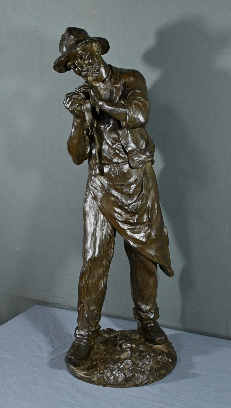 photo for sale Important Bronze “The Man With The Pipe” Signed M. Constant Favre – Late 19th Century