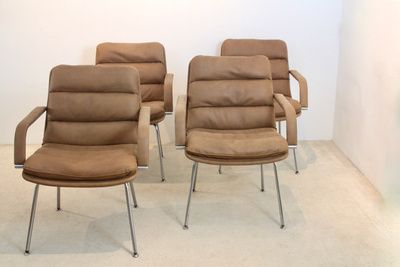 Set Of Artifort Channel Executive Chairs By Geoffrey Harcourt photo Furniture