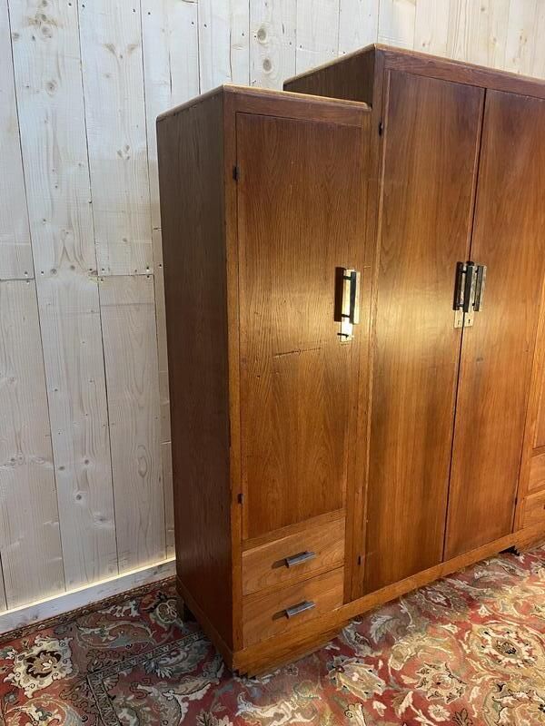 Armoire De Chambre  Penderie époque Art Déco En Chêne photo vinterior