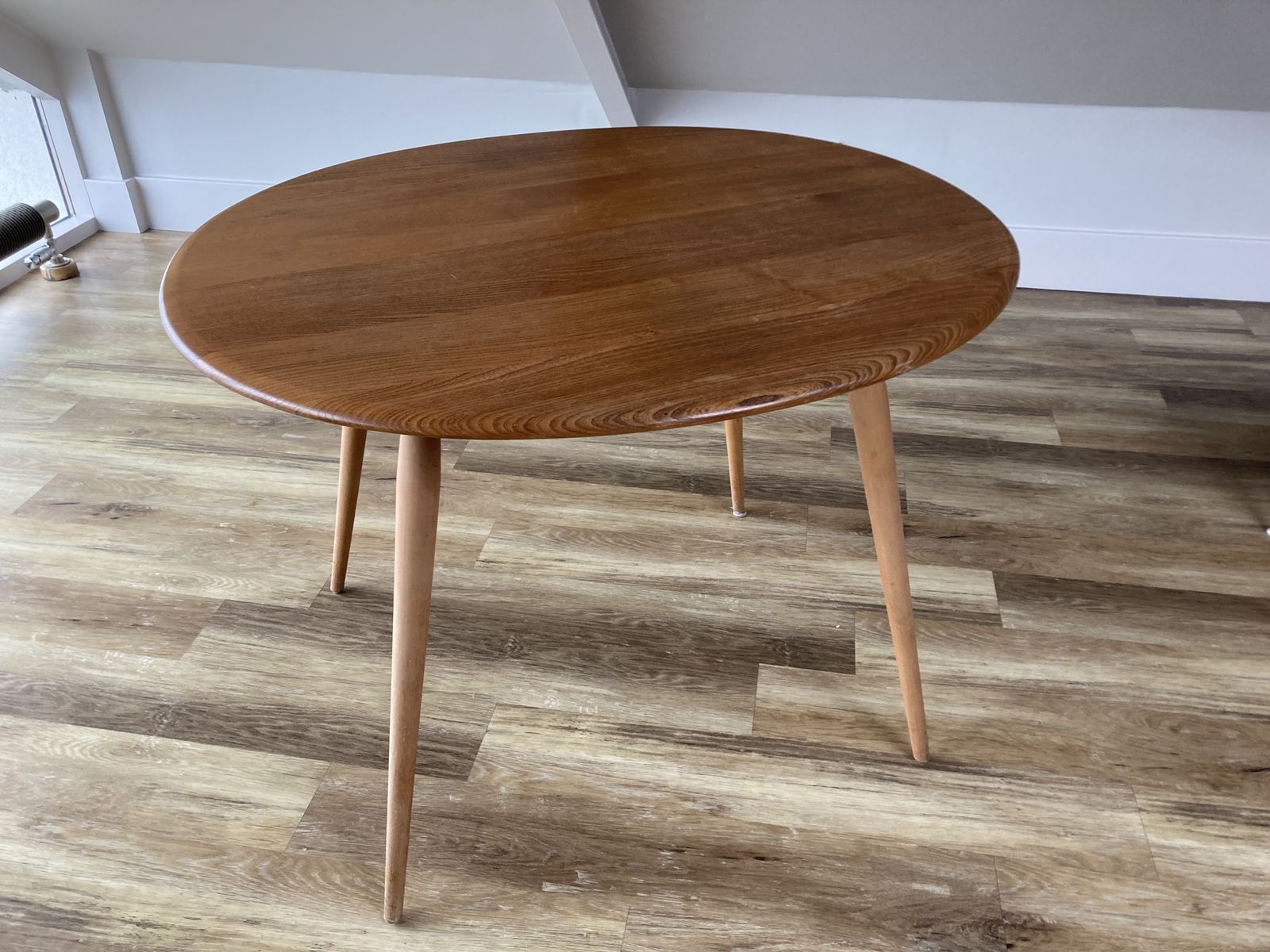 Ercol Oval Breakfast / Dining Table