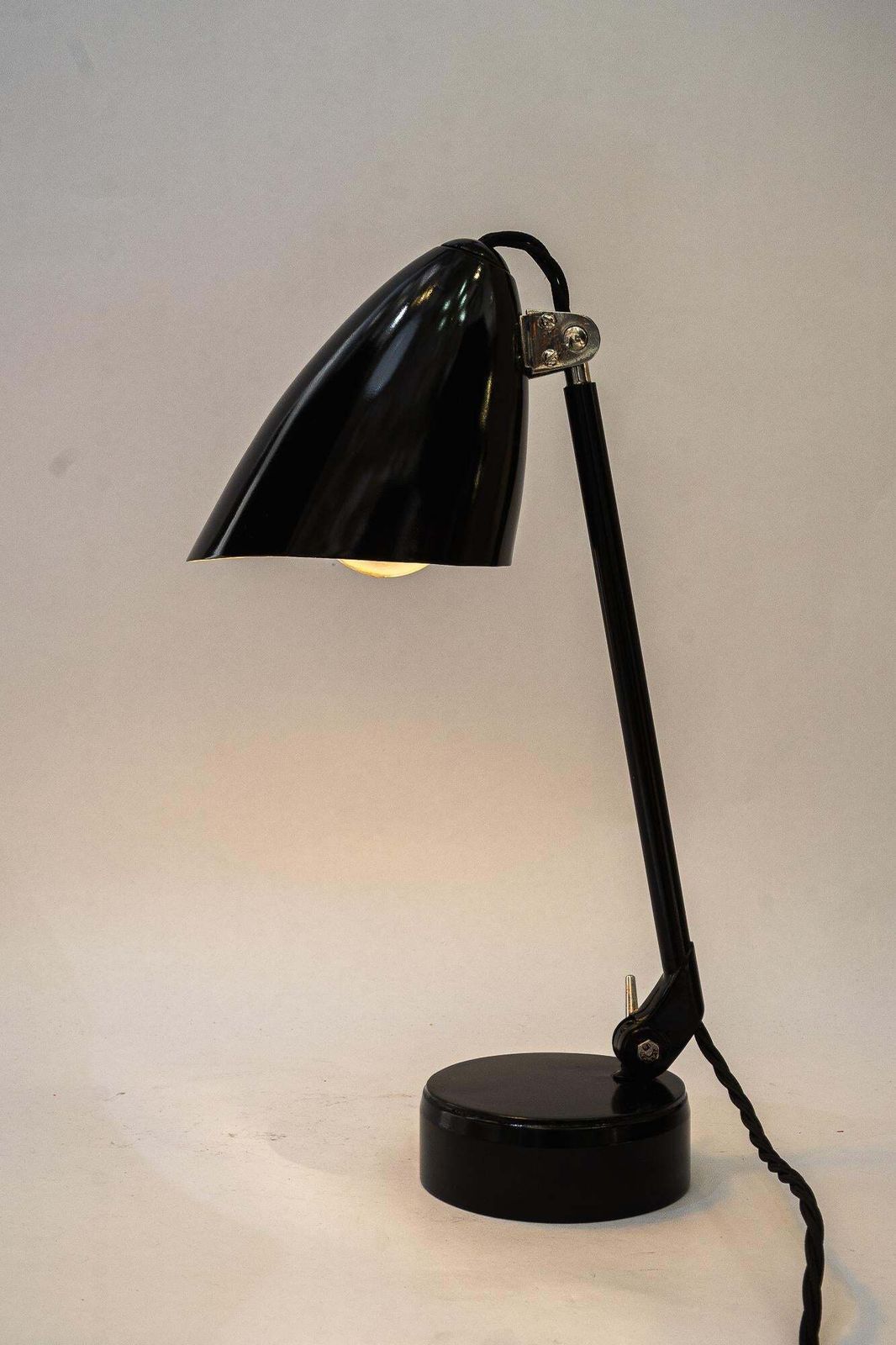 photo buy Rare Model Of A Swiveling Art Deco Table Lamp Vienna Around 1920s