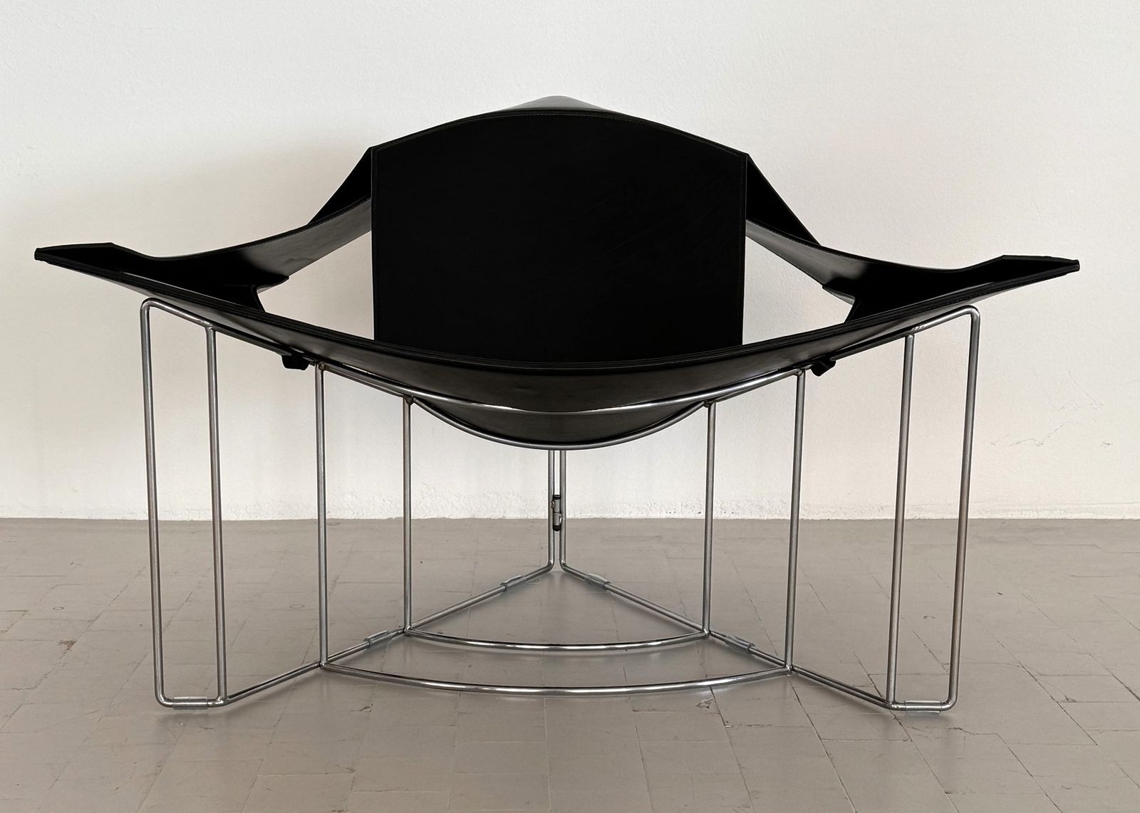 Matteo Grassi Sculptural Lounge Chair 'Equity' By Jacques Harold Pollard, 1987 photo vinterior