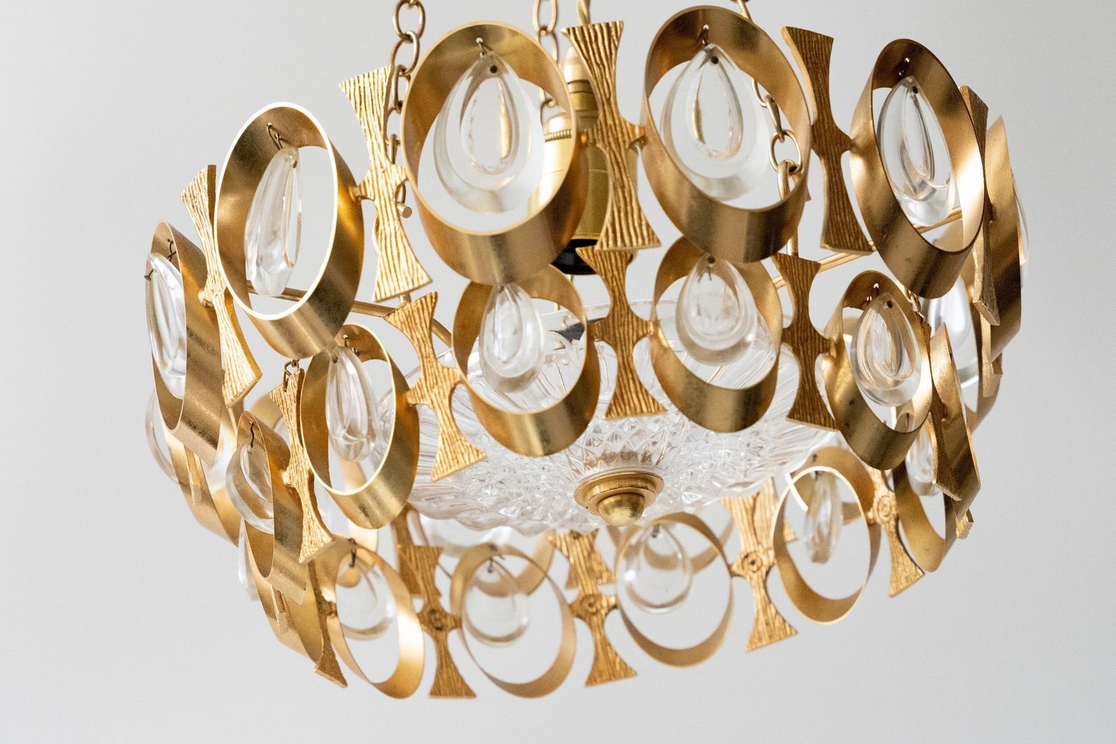 Unique 20th Century Chandelier In Gilded Metal And Glass, French Design photo for sale