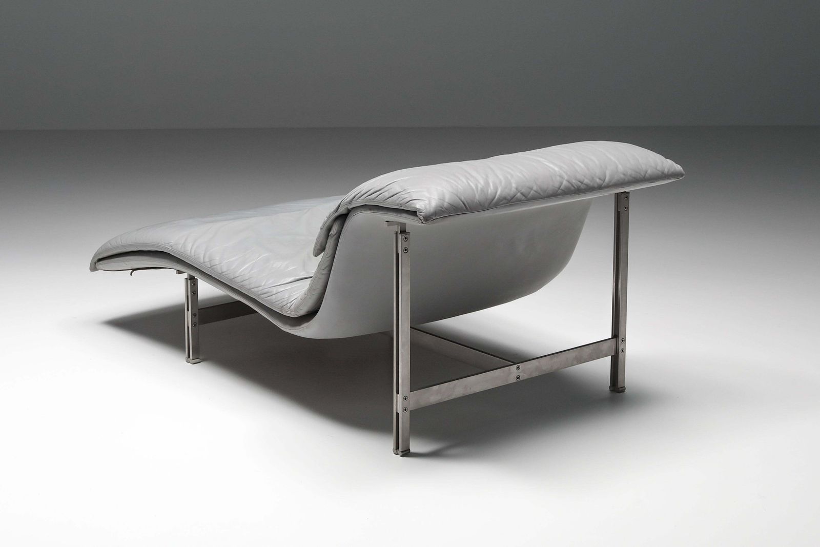 Wave Lounge Chair By Giovanni Offredi For Saporiti, Italy, 1974 photo Furniture