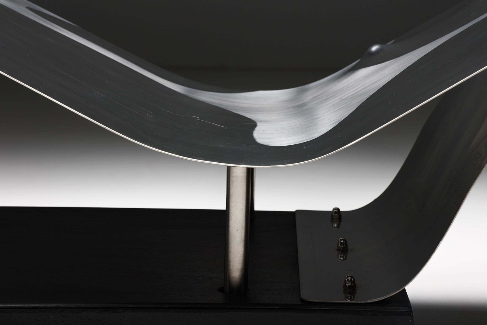 photo furniture Chaise Longue By Italian Artist Angelo Brescianini, Italy, 2008