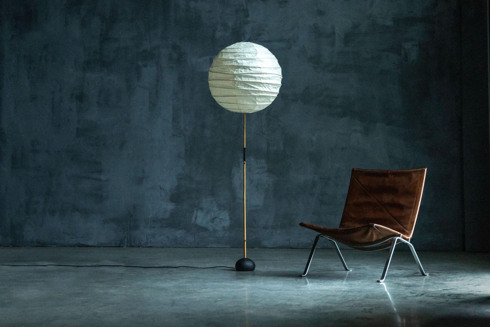 Akari Floor Lamp Bb3 55dd By Isamu Noguchi For Ozeki & Co, Japan, 1950s photo vintage