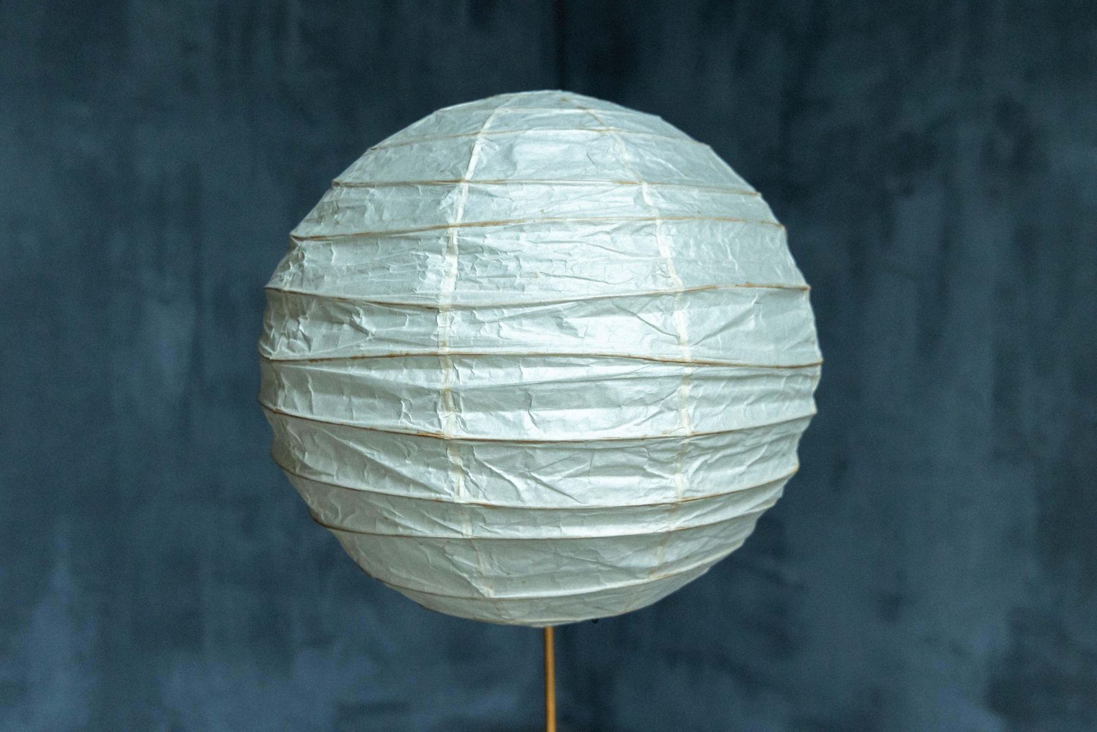 photo for sale Akari Floor Lamp Bb3 55dd By Isamu Noguchi For Ozeki & Co, Japan, 1950s