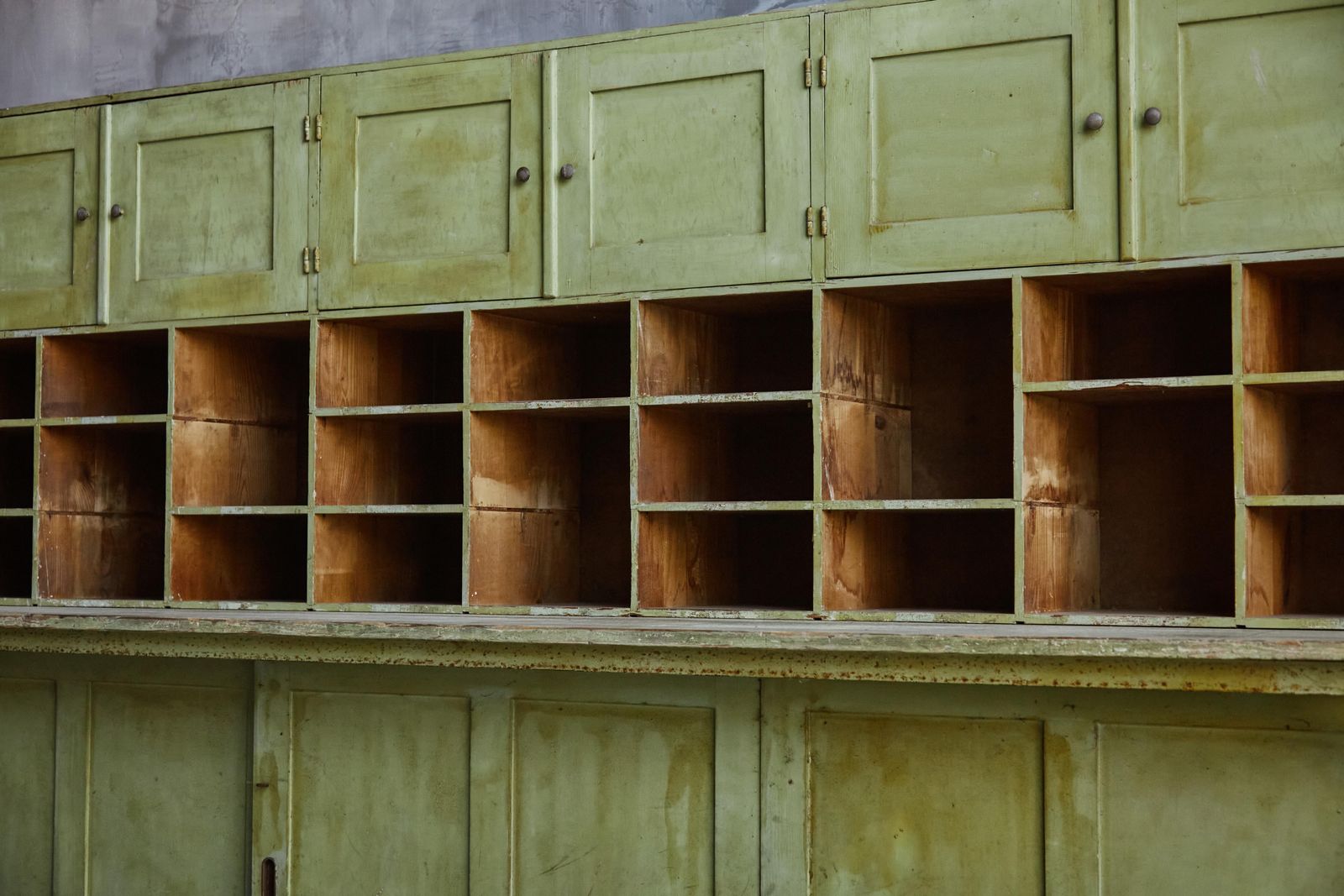 Primitive Green Apothecary Cabinet, France, 19th Century photo vinterior