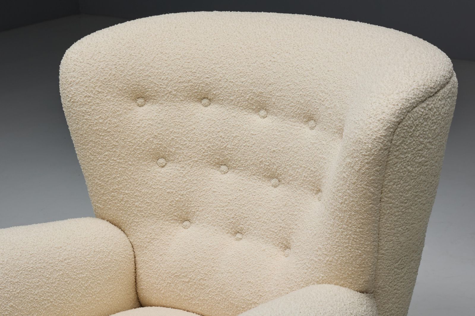 photo furniture Mid Century Armchair In The Style Of Flemming Lassen, Scandinavia, 1960s