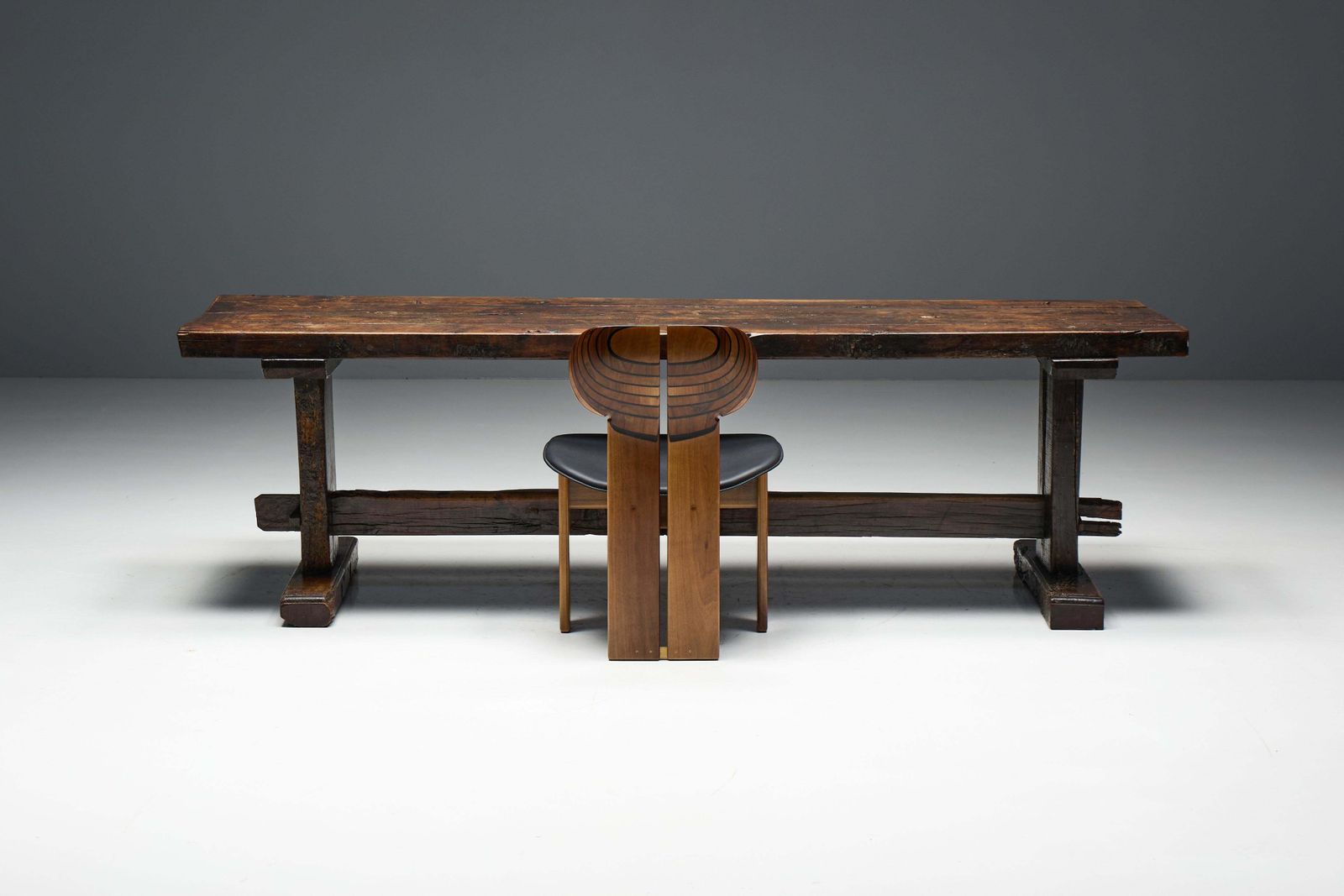 6054.0 Robust Travail Populaire Farm Table, France, 19th Century photo