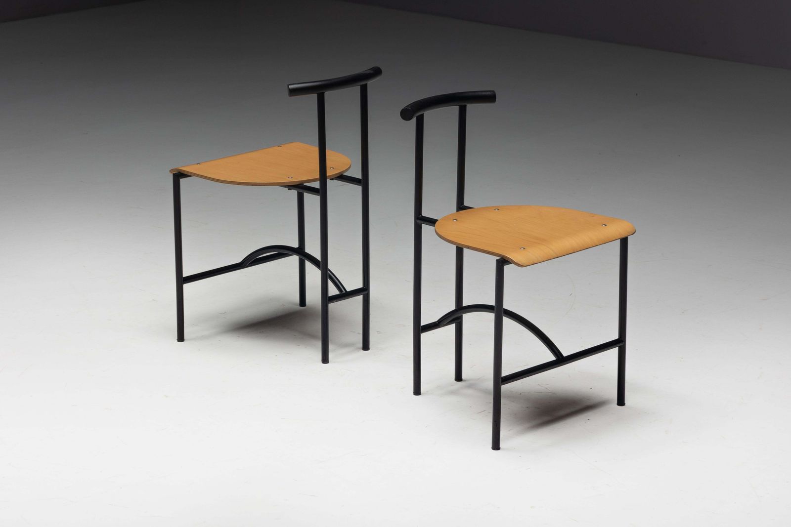 712.0 Postmodern "Tokyo" Dining Chairs By Rodney Kinsman For Bieffeplast, Italy, 1980s photo