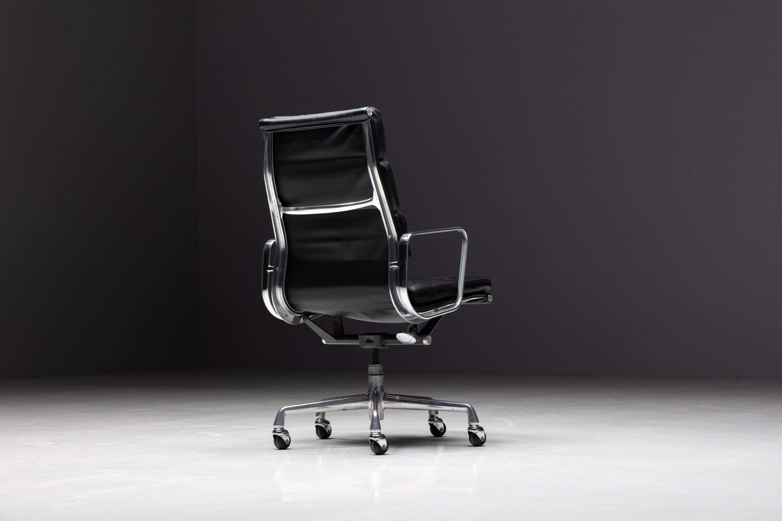 photo for sale Soft Pad Office Chair By Charles And Ray Eames For Herman Miller, Us, 1960s