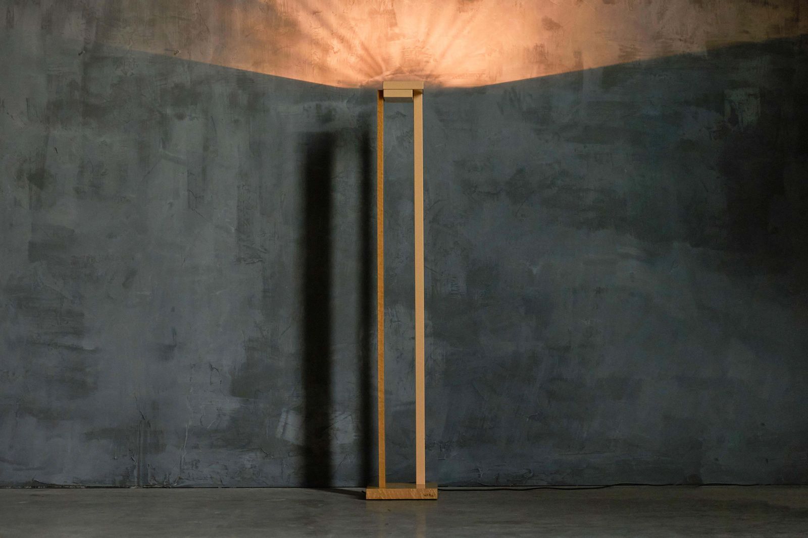 photo vinterior Lacquered Burl Floor Lamp By Paul Michel, Belgium, 1980s