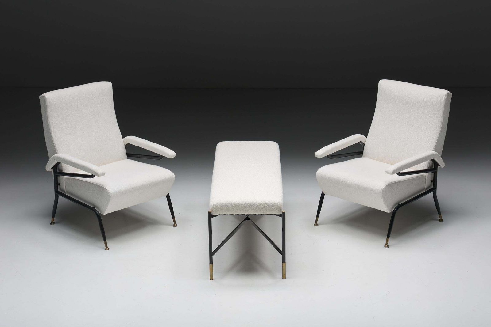 Wim Rietveld Inspired Armchairs In Off White Upholstery, Italy, 1970s photo vinterior