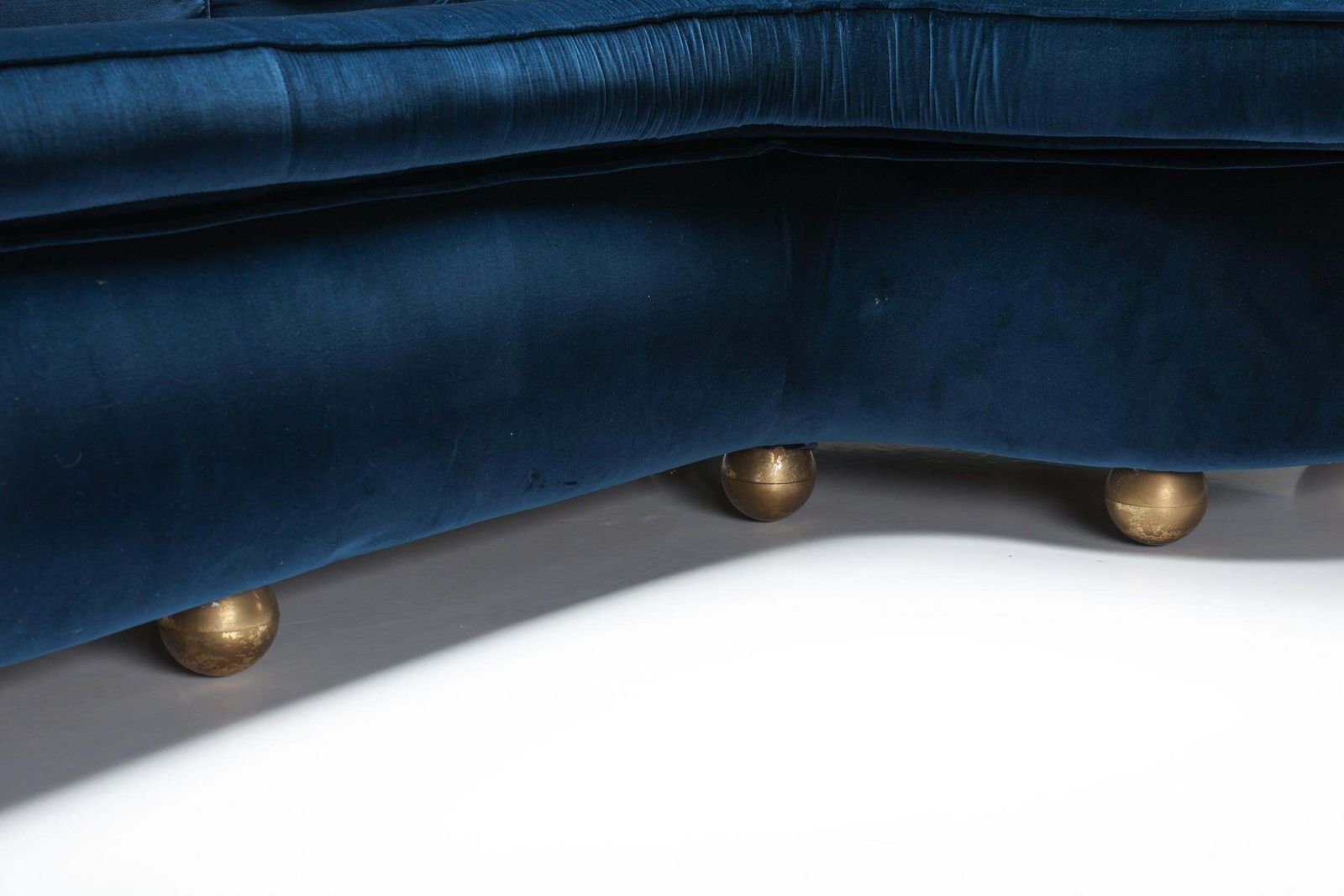 7835.0 Velvet Sofa Attributed To Marzio Cecchi, Italian Design, Glam Canape, 1970's photo