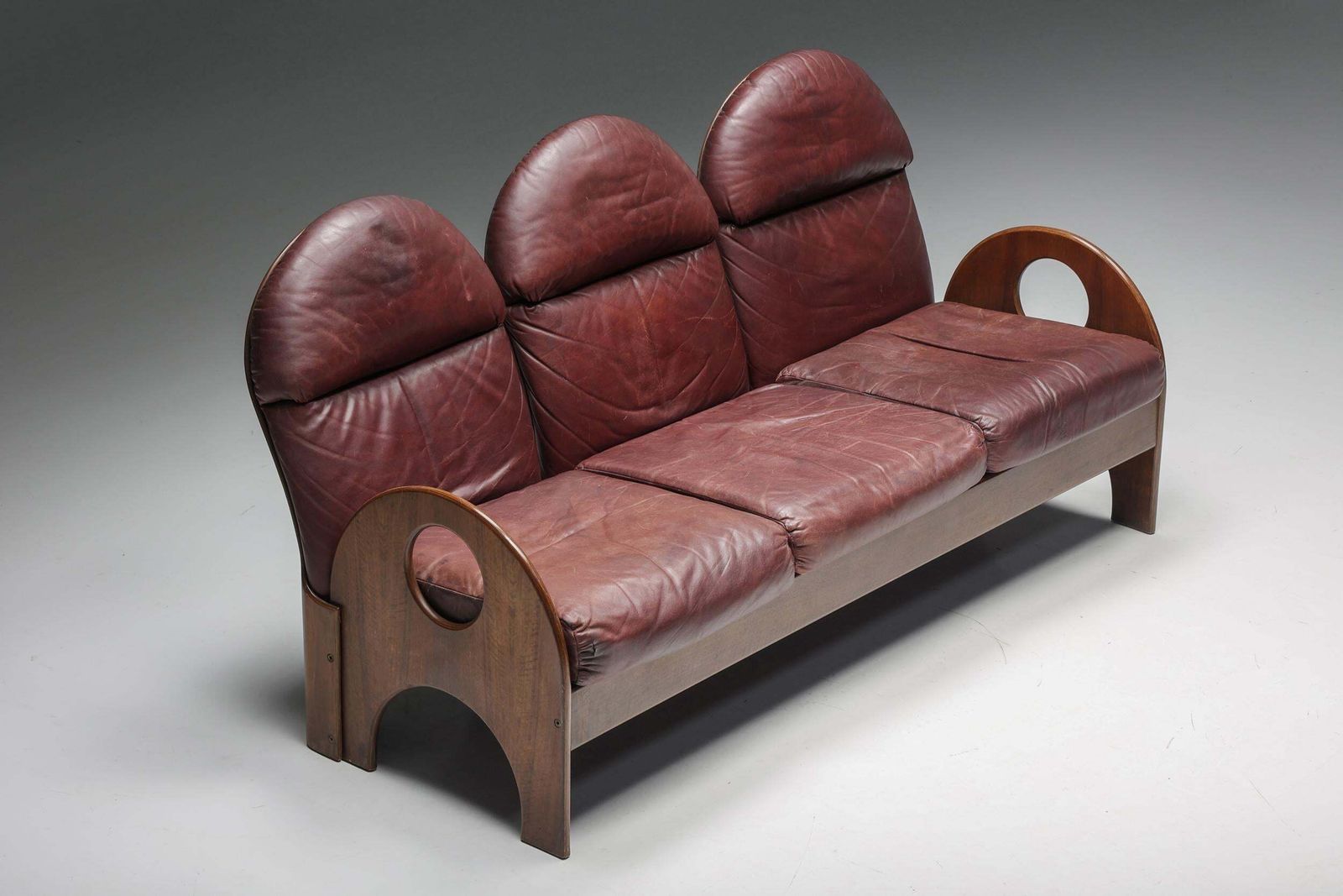 Three Seater 'Arcata' By Gae Aulenti, Walnut And Burgundy Leather, 1968 photo Furniture