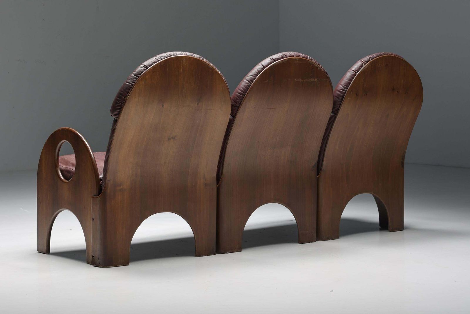 Three Seater 'Arcata' By Gae Aulenti, Walnut And Burgundy Leather, 1968 photo 7519.0