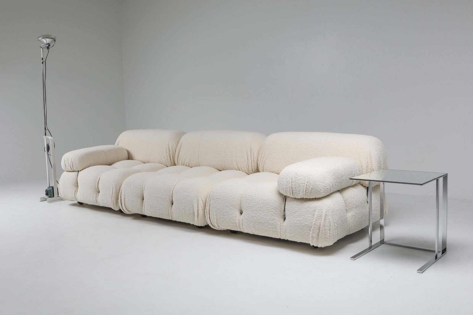 Camaleonda Three Seater In Boucle Wool With 2 Armrests By Mario Bellini, 1970's photo 19152.0
