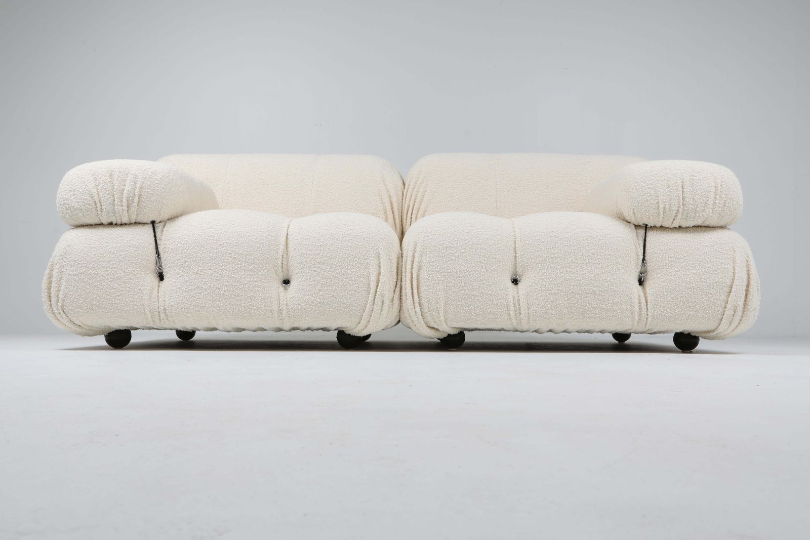 Camaleonda Sofa Set In Boucle Wool With Armrests By Mario Bellini, 1970's photo for sale