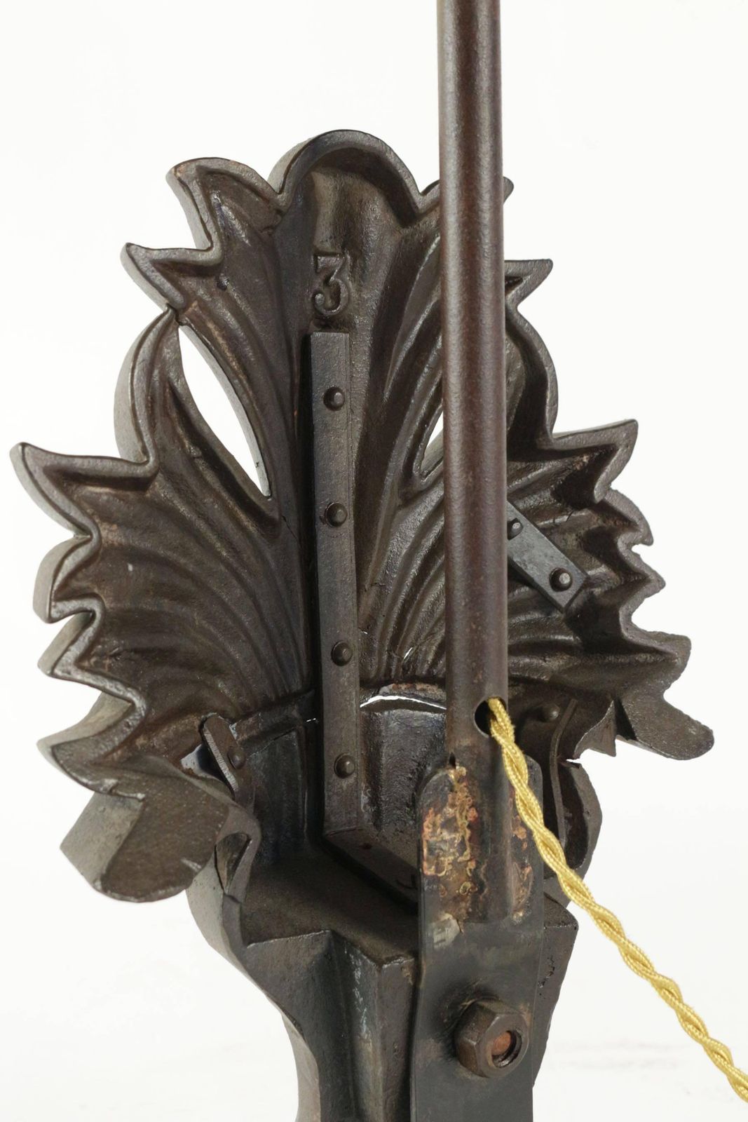 Antique Bathtub Lions Claw Foot Changed Into A Lamp, 19th Century photo 1422.0