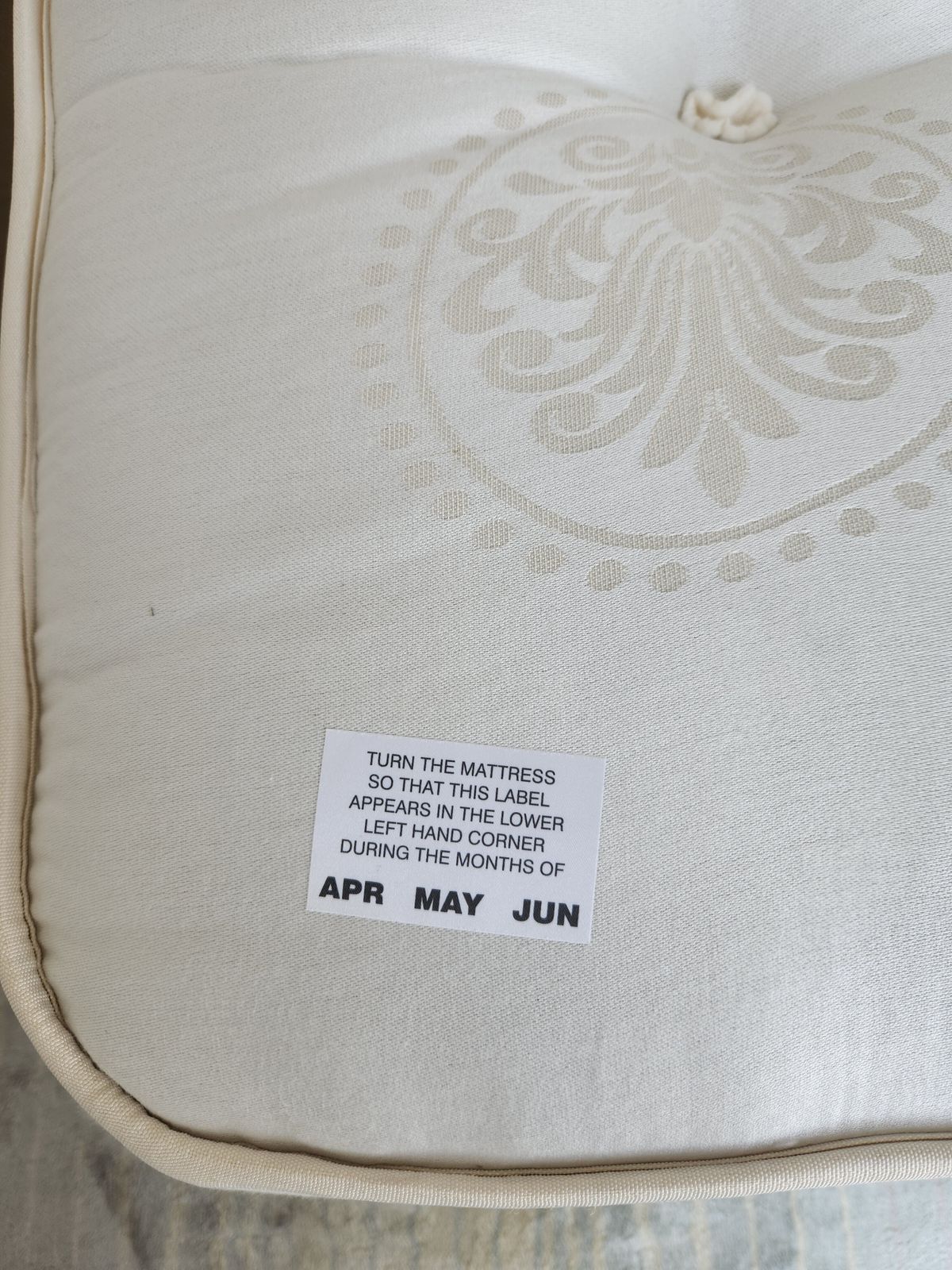 Luxury Pocket Spring Double Bed Mattress (135x190) – Excellent Condition, Barely Used   Medium/Firm photo furniture