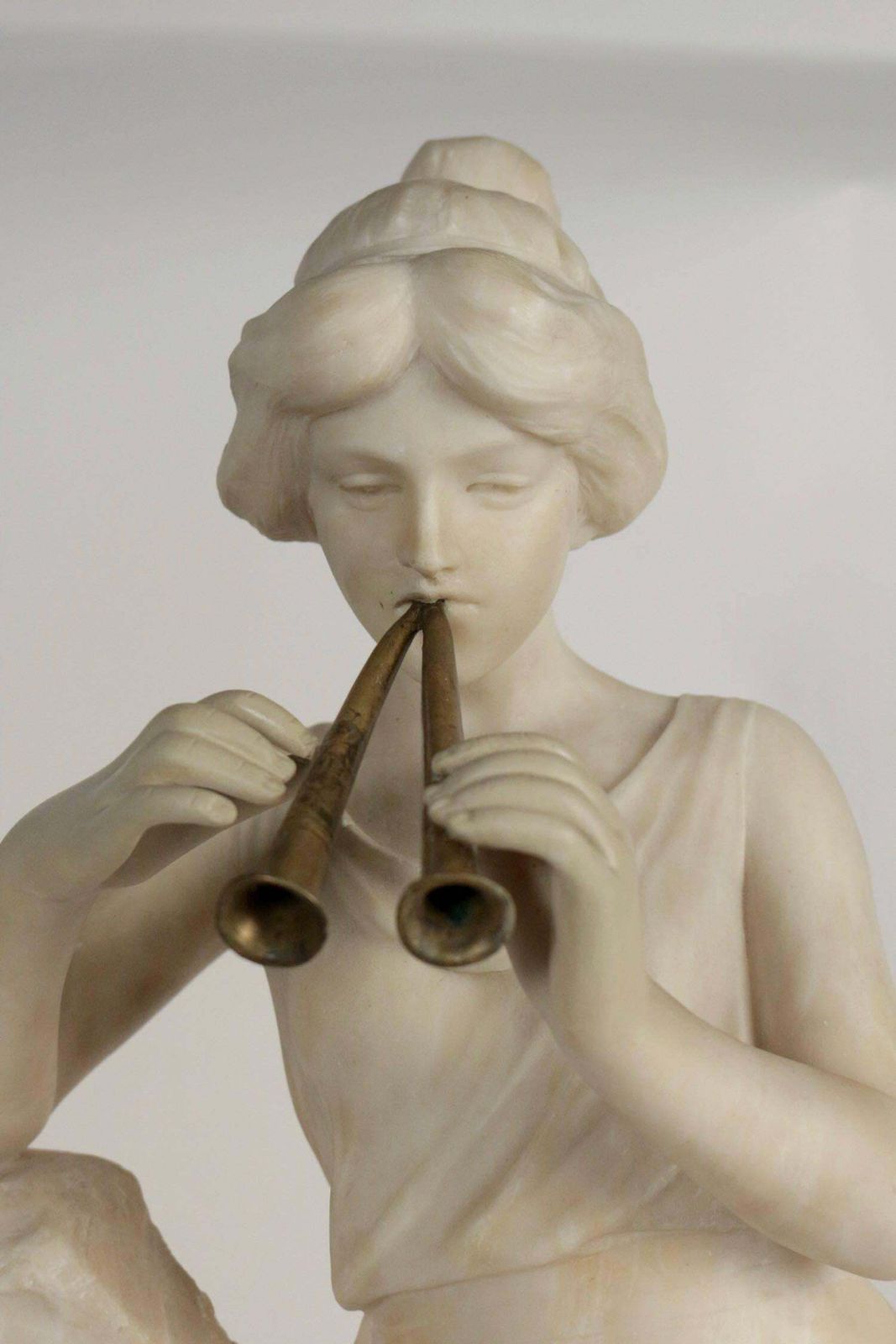 Alabaster, 19th Century, Woman With A Flute Beside The Fountain, Bronze Flute photo vintage