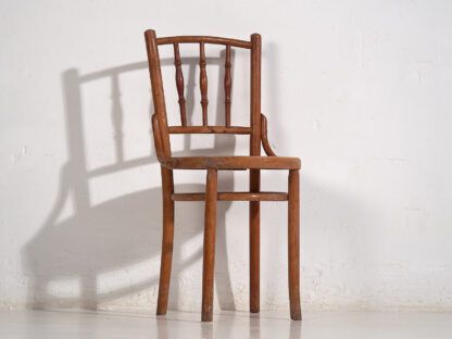 Antique Thonet Chairs With Engraved Seat (C.1920). Set Of Two Pieces #1 photo vintage