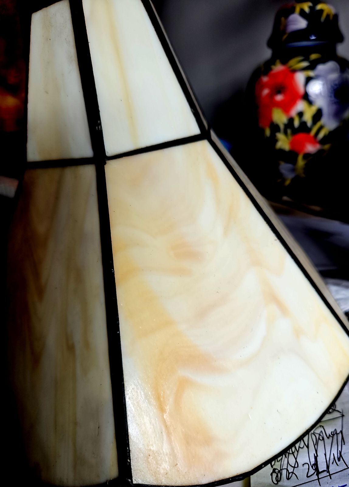 Art Deco Tiffany Style Lamp Shade In Honey & Cream Slag Glass photo vintage