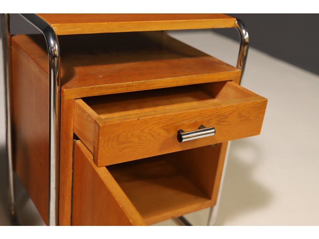 Pair Of Functionalist Nightstands | 1930s–1940s photo 899.0