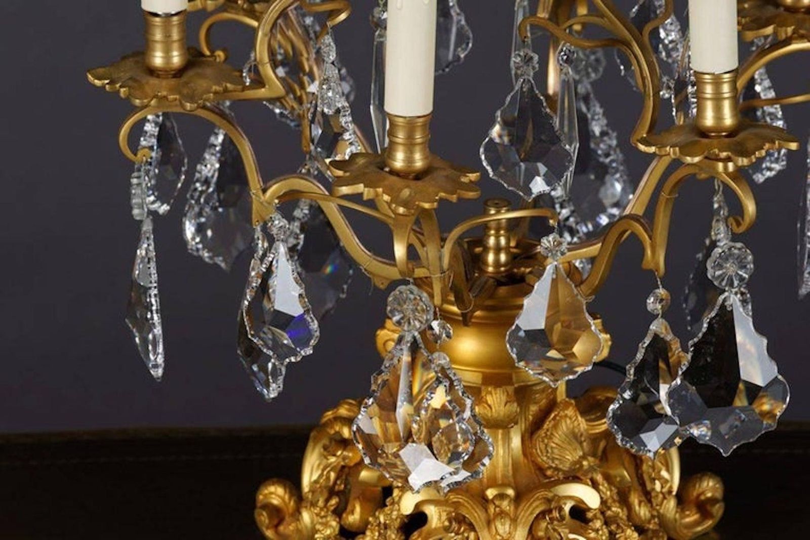 photo furniture 20th Century Louis XV Style Girandole Table Lamp