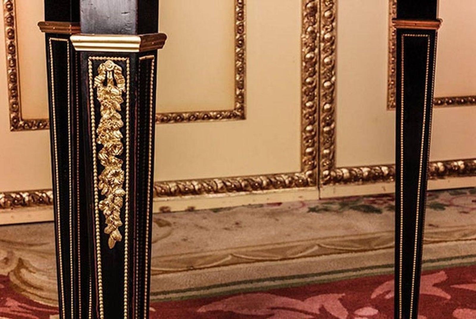 20th Century Louis XVI Classicist Style French Salon Vitrine photo vintage