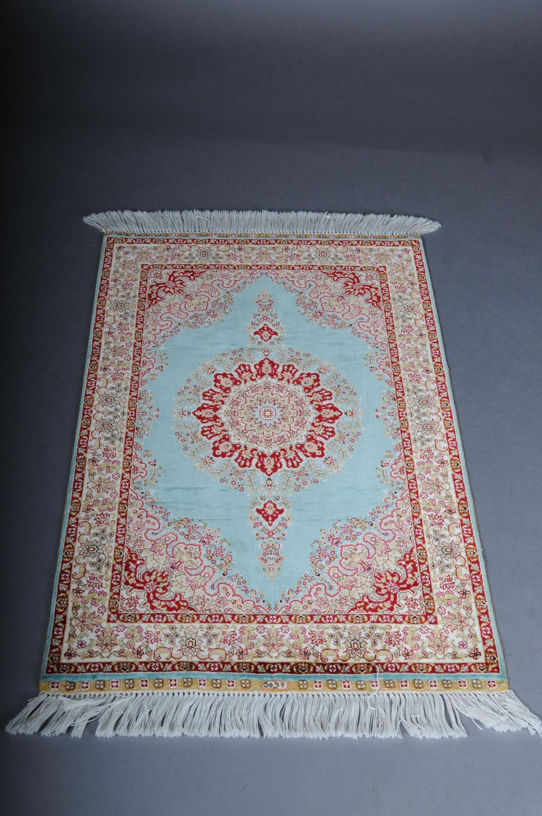 photo vintage Anatolian Prayer Rug/Tapestry Cotton/Silk, 20th Century, Signed