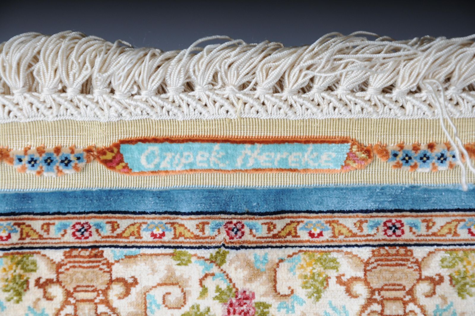 photo furniture Royal Ozipek Silk Carpet/Tapestry Hereke Signed, 20th Century. Blue