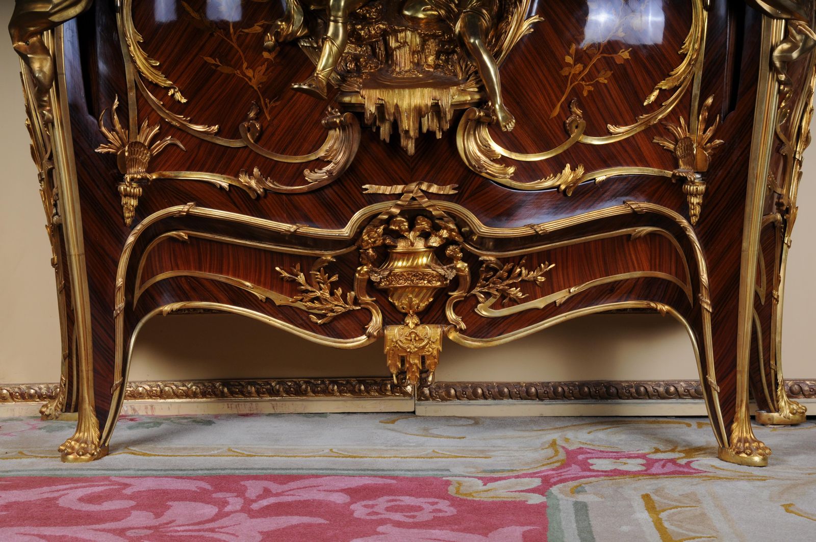 Majestic Chest Of Drawers Designed By Francois Linke & Leon Massagé, Paris photo Furniture