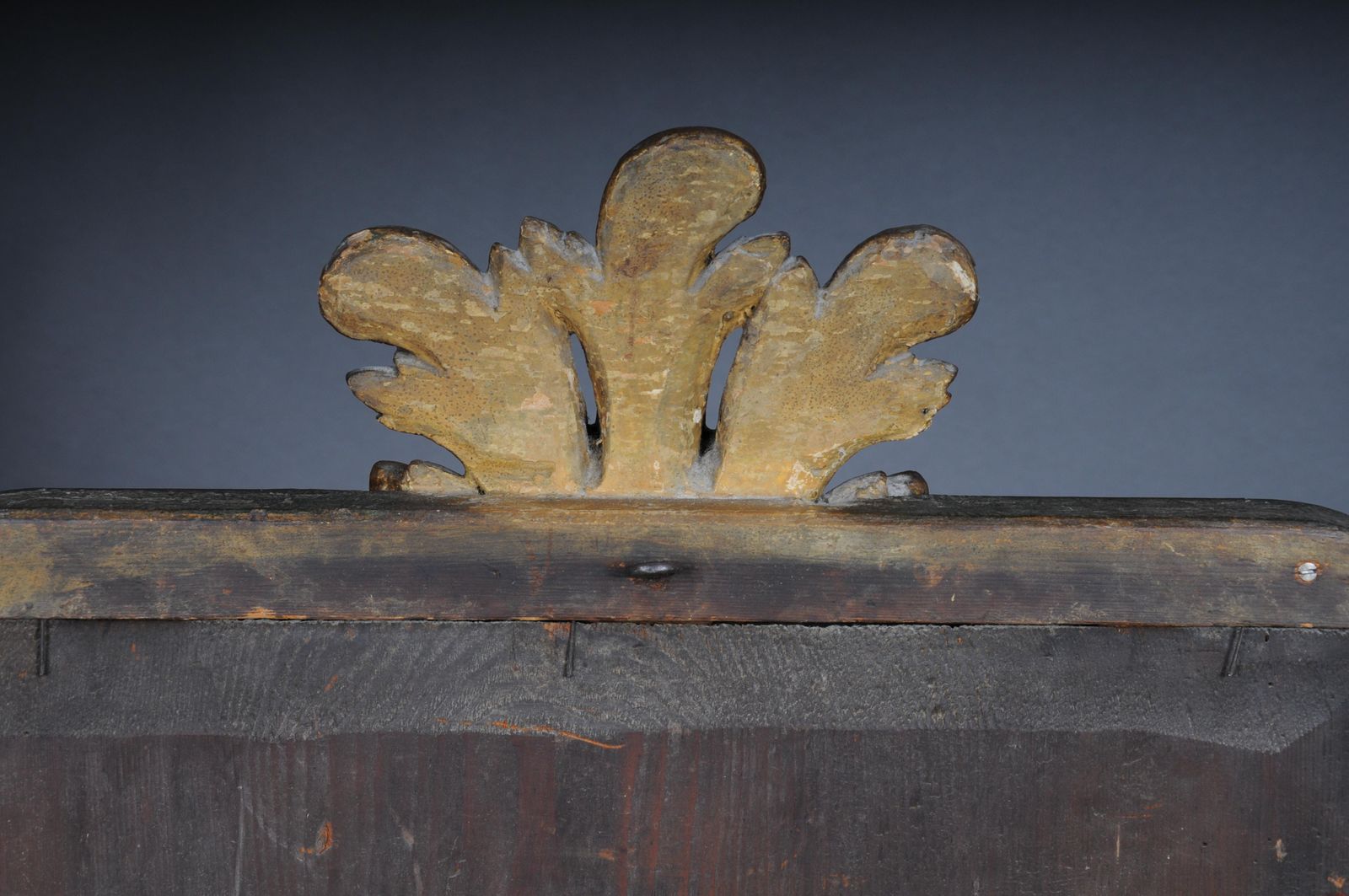 photo vinterior Antique Gold Wall Mirror From 1780