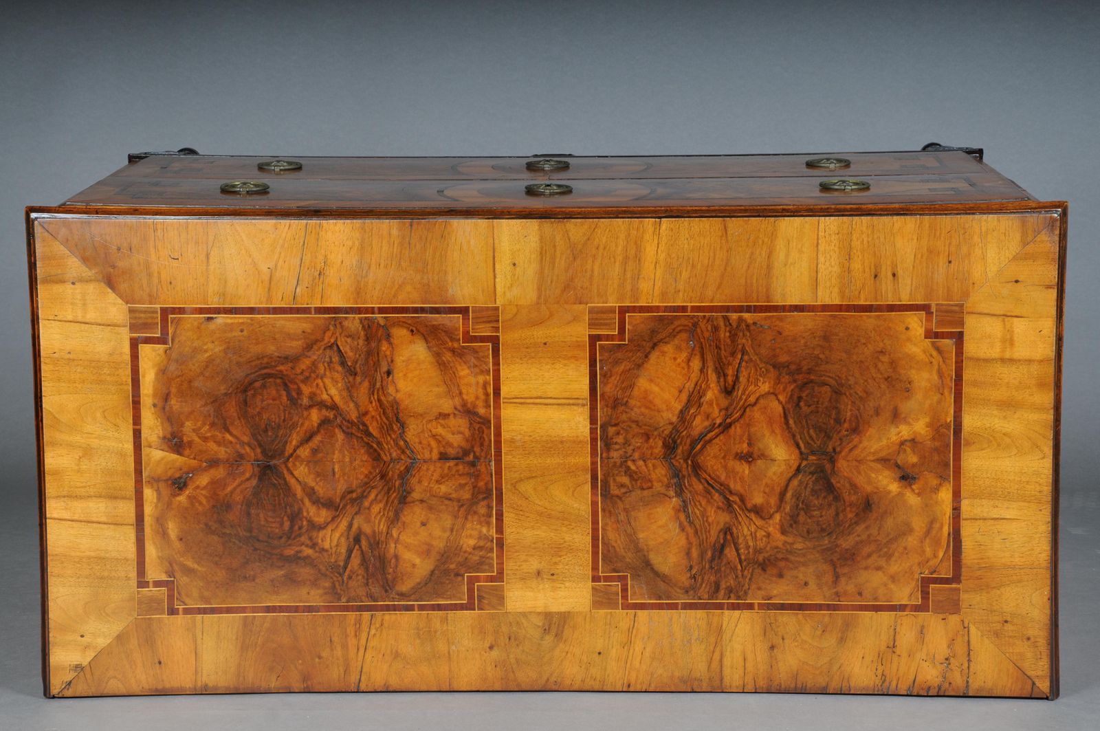 photo vintage Courtly Classical Chest Of Drawers, South German Around 1780