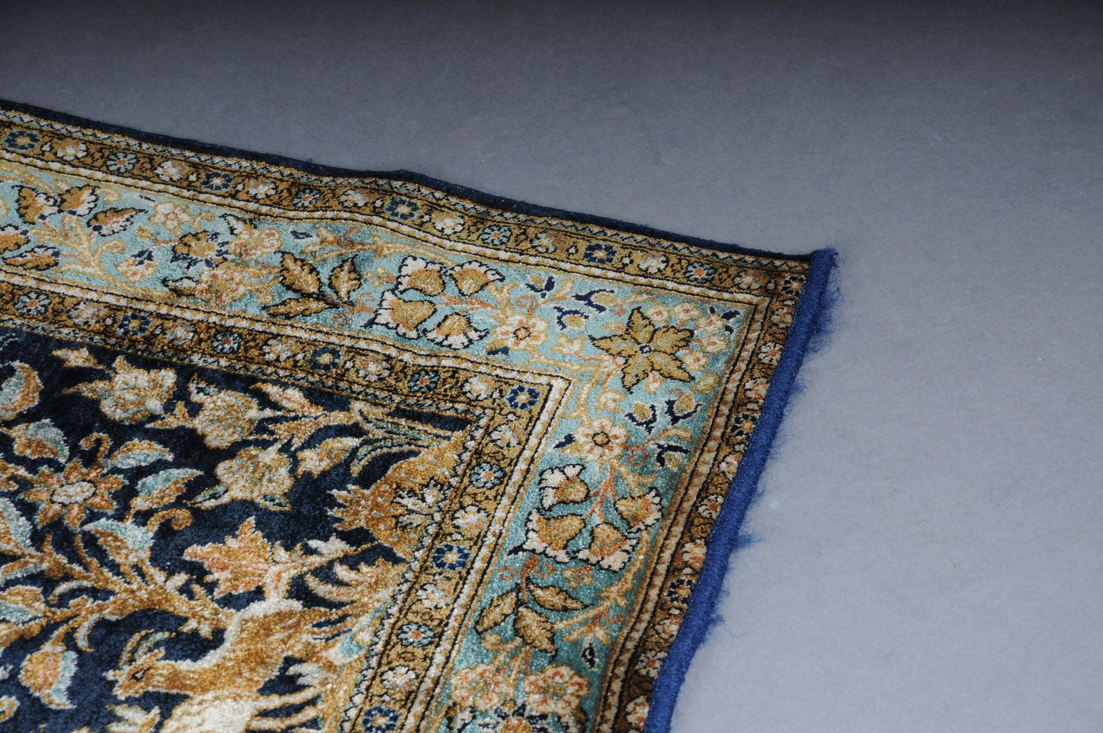 982.0 Oriental Carpet/Bridge Silk Paradise Garden 20th Century photo