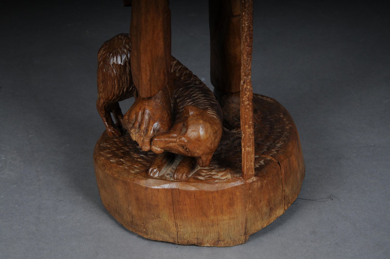 20th Century Wooden Sculpture Ranger With Child Lime Wood, South German photo vinterior