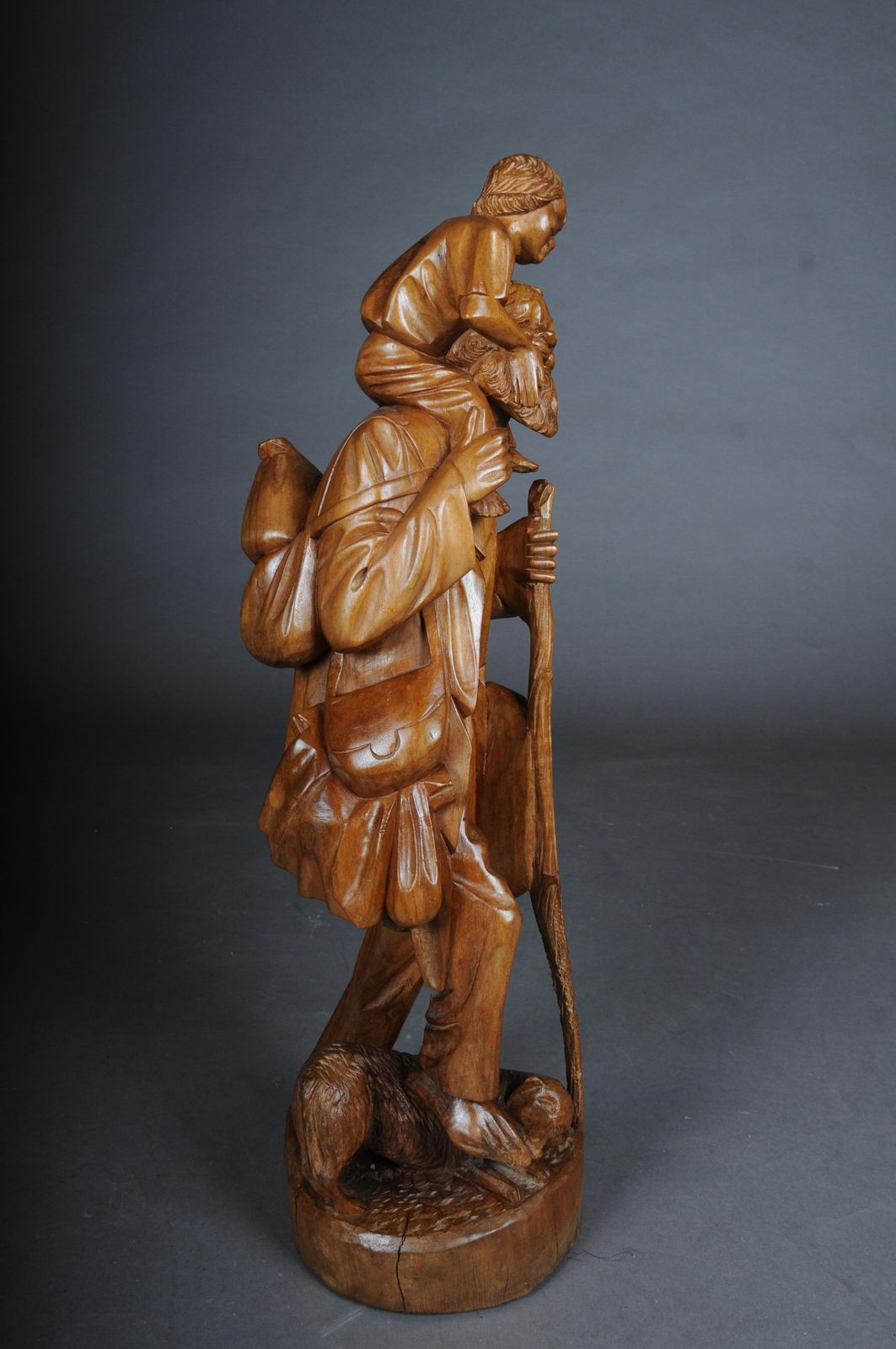 photo vinterior 20th Century Wooden Sculpture Ranger With Child Lime Wood, South German
